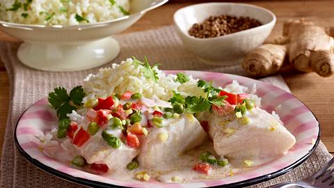 Kabeljaufilet in ­Gewürz-Kokos-Soße Rezept - Foto: House of Food / Bauer Food Experts KG