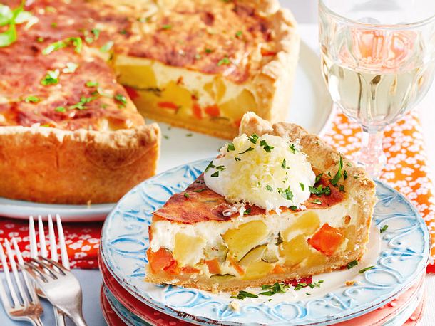 Käse-Gemüse-Wähe Schweizer Art Rezept Käse-Gemüse-Wähe Schweizer Art Rezept