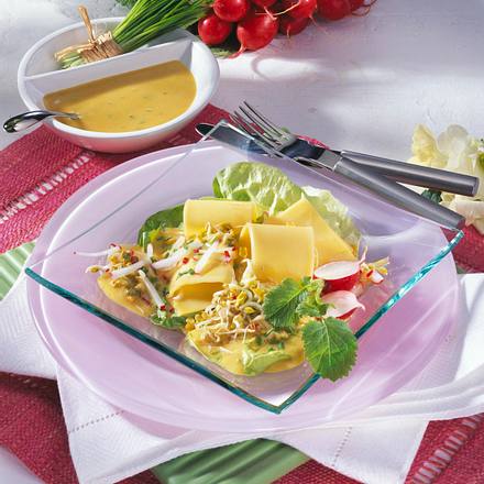 Käse-Salat mit Sprossen Rezept Käse-Salat mit Sprossen Rezept