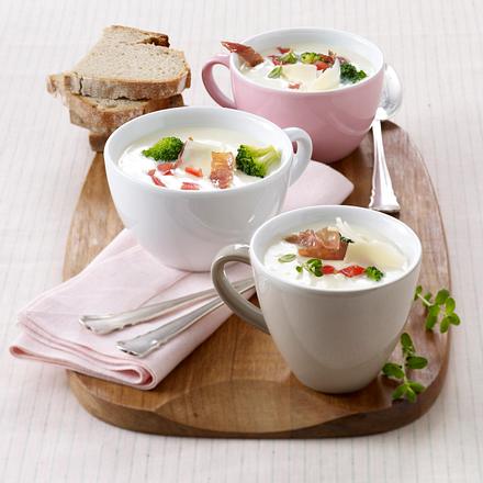 Käse-Suppe mit Brokkoli und Parmaschinken Rezept