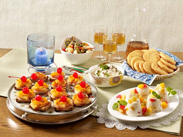 Käsecracker mit Frischkäse-Dip Rezept Käsecracker mit Frischkäse-Dip Rezept