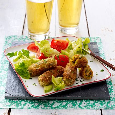Käsekroketten zu Salat Rezept Käsekroketten zu Salat Rezept