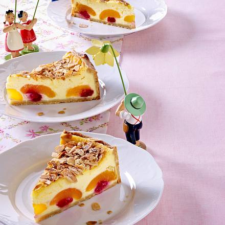 Käsekuchen mit versunkenen Aprikosen Rezept