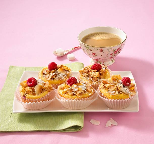 Käsekuchen-Muffins mit Himbeeren Rezept Käsekuchen-Muffins mit Himbeeren Rezept