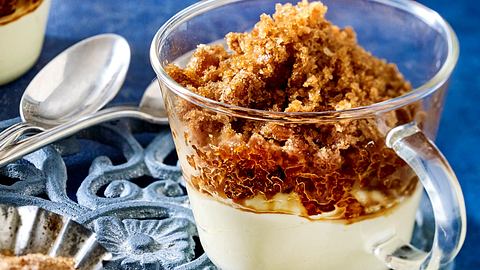 Kaffee-Granité auf Orangen-Mascarpone-Creme Rezept - Foto: House of Food / Bauer Food Experts KG