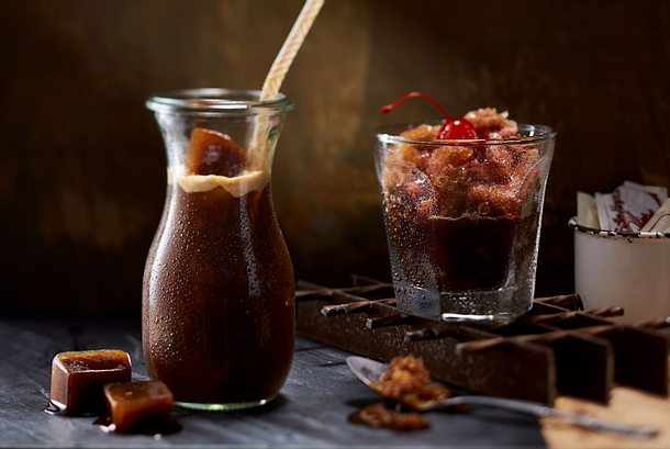 Kaffee-Cola-Granite mit Kirschsirup Rezept Kaffee-Cola-Granite mit Kirschsirup Rezept