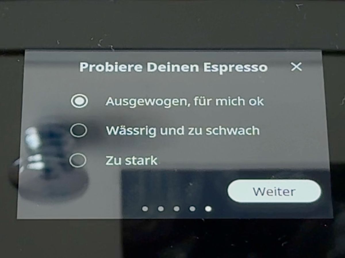 Kaffeevollautomat De’Longhi Rivelia im Test Clod Brew und Iced Coffee