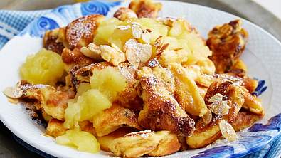 Kaiserschmarrn Rezept - Foto: LECKER @ Bauer Media Group