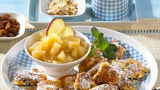 Kaiserschmarrn mit Apfelkompott (Diabetiker) Rezept - Foto: House of Food / Bauer Food Experts KG