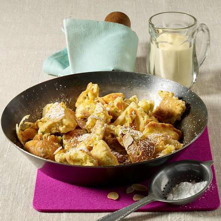 Kaiserschmarrn mit Vanillesoße Rezept