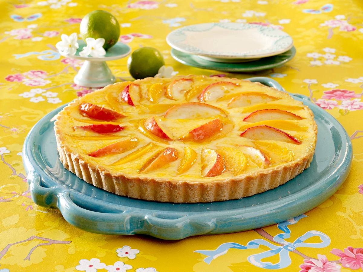 Kaki-Apfel-Kuchen mit Frischkäse-Guss Rezept