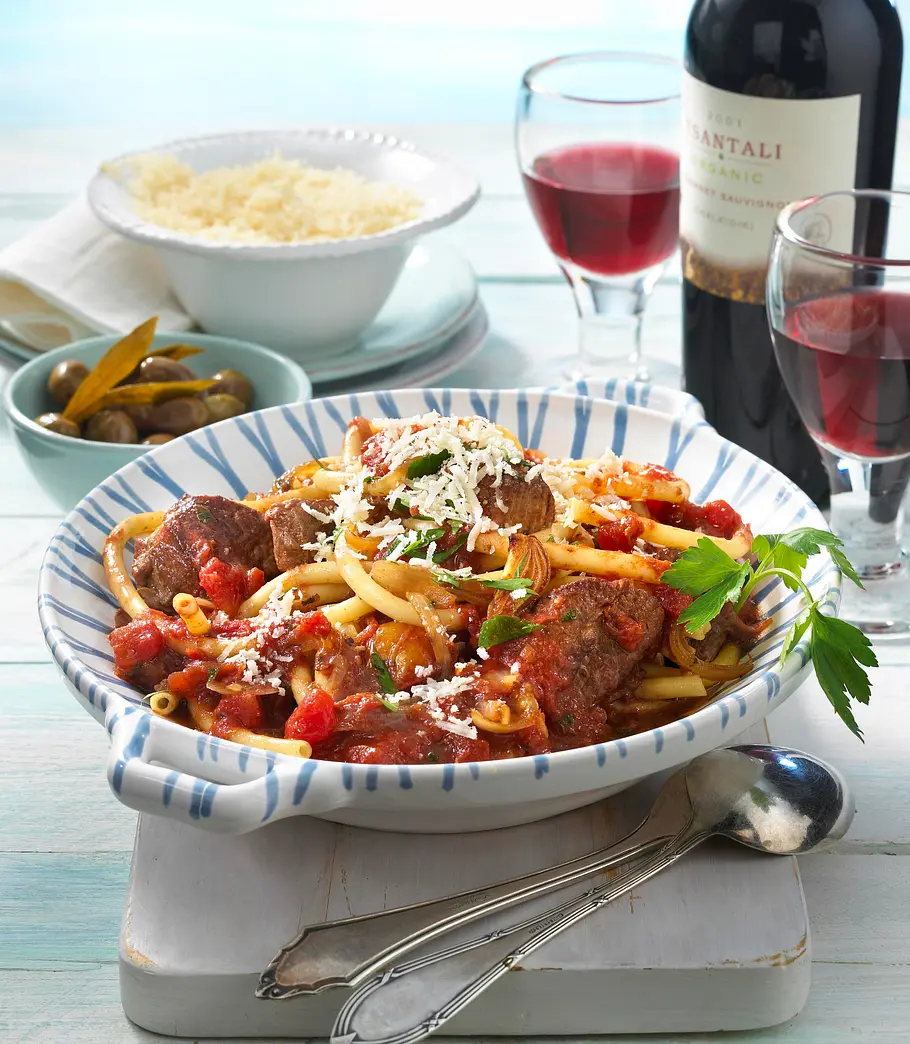 Kalbfleisch mit Makkaroni Rezept