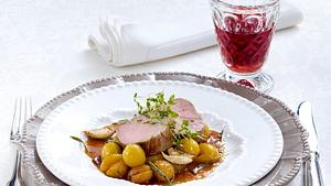 Kalbsfilet Mignon mit Knoblauch und Thymian gebraten (Lea Linster) Rezept - Foto: House of Food / Bauer Food Experts KG