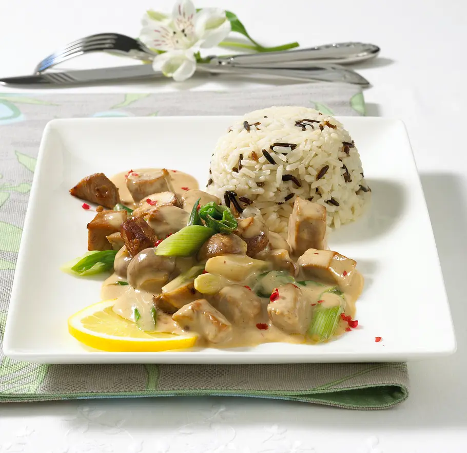 Kalbsgeschnetzeltes mit Wildreis Rezept Kalbsgeschnetzeltes mit Wildreis Rezept