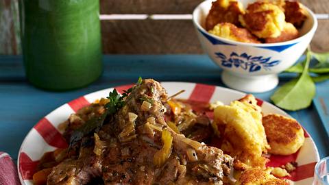 Kalbskoteletts alla Osso buco Rezept - Foto: House of Food / Bauer Food Experts KG