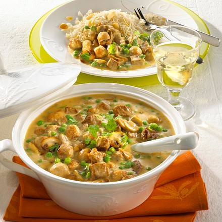 Kalbsragout mit Bratbällchen Rezept Kalbsragout mit Bratbällchen Rezept