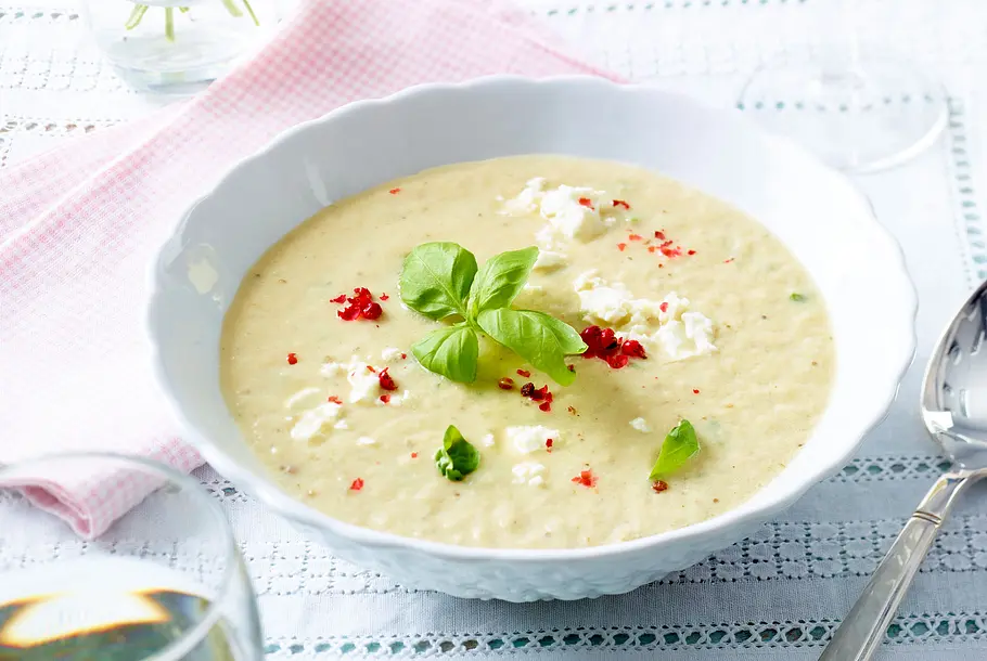 Kalte Auberginen-Feta-Suppe Rezept Kalte Auberginen-Feta-Suppe Rezept