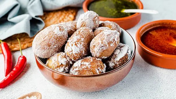Kanarische Kartoffln-papas-arrugadas - Foto: ShowHeroes für LECKER @ Bauer Media Group