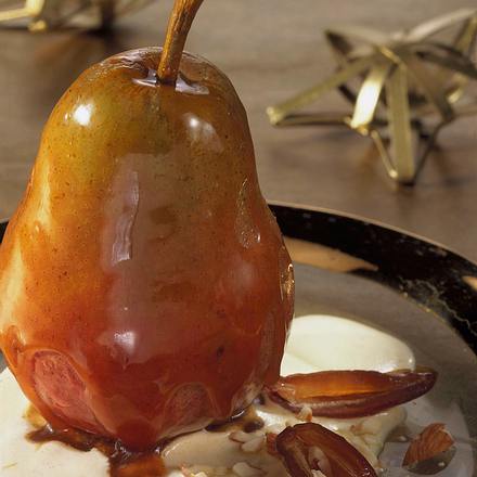 Karamell-Birne mit Vanilleschaum Rezept Karamell-Birne mit Vanilleschaum Rezept