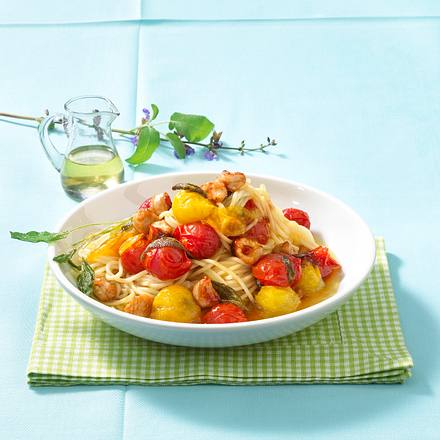 Karamellisierte Kirschtomaten mit Spaghetti und Putenbruststreifen Rezept Karamellisierte Kirschtomaten mit Spaghetti und Putenbruststreifen Rezept