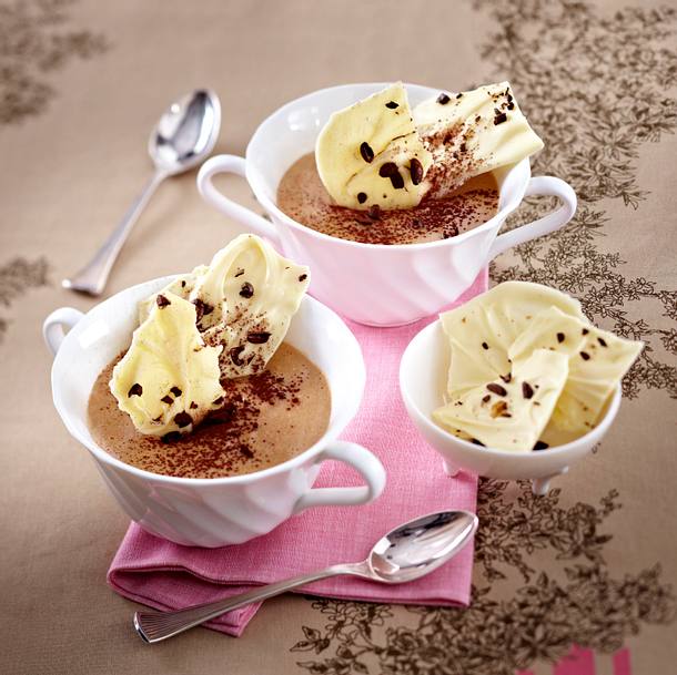 Karamellpudding mit Schokochips Rezept
