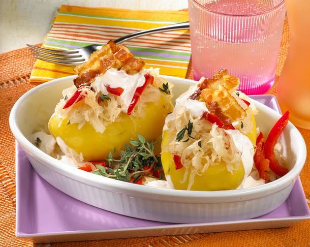 Karoffeln mit Sauerkrautfüllung Rezept Karoffeln mit Sauerkrautfüllung Rezept