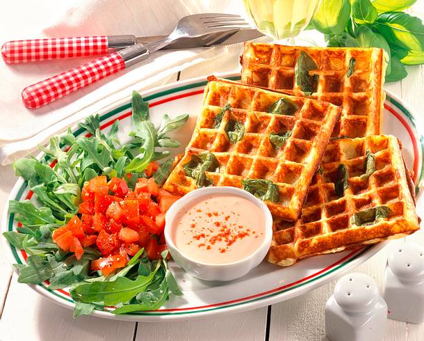 Kartoffel-Basilikumwaffeln Rezept Kartoffel-Basilikumwaffeln Rezept