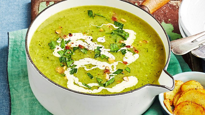 Brokkolisuppe - Foto: Bauer Media Australia