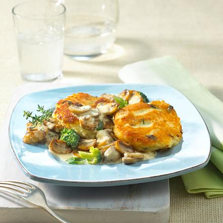Kartoffel-Buletten mit Broccoli-Pilz-Soße Rezept