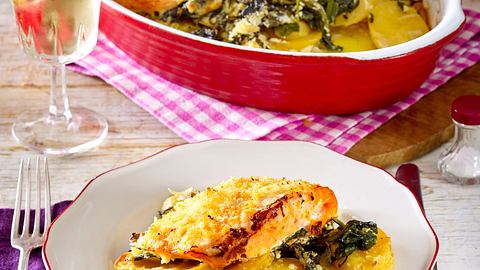 Kartoffel-Lachs-Auflauf Rezept - Foto: House of Food / Bauer Food Experts KG