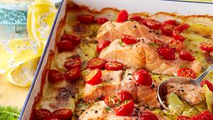 Kartoffel-Lachs-Gratin mit Dillsahne Rezept - Foto: House of Food / Bauer Food Experts KG