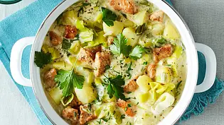 Kartoffel-Lauch-Topf mit Putengeschnetzeltem Rezept - Foto: LECKER @ Bauer Media Group Kartoffel-Lauch-Topf mit Putengeschnetzeltem Rezept - Foto: LECKER @ Bauer Media Group