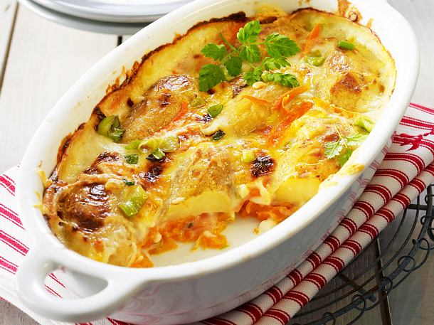 Kartoffel-Möhren-Gratin Rezept | LECKER