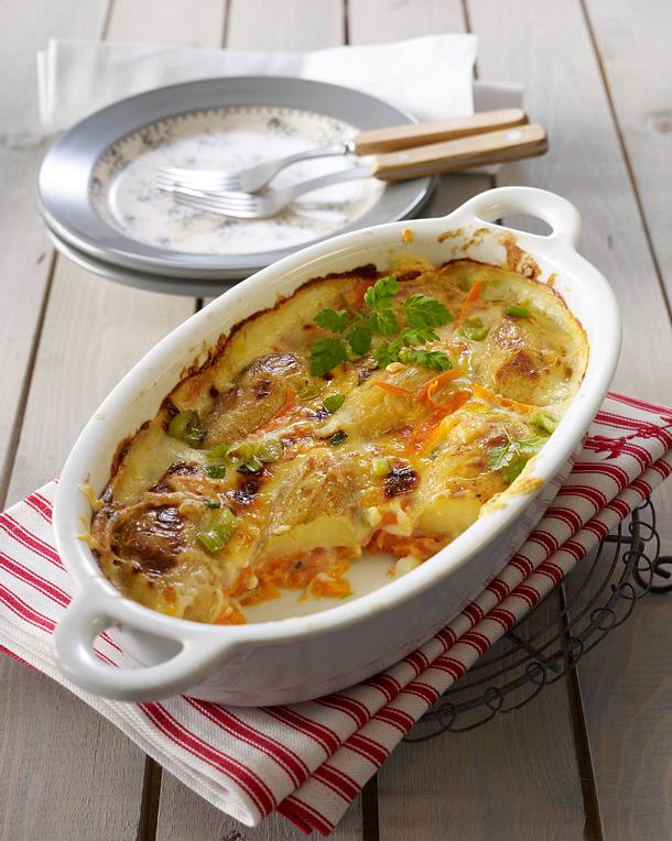 Kartoffel-Möhren-Gratin Rezept | LECKER