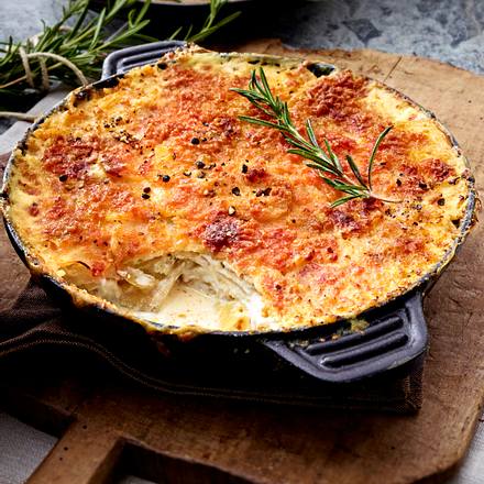 Kartoffel-Pastinaken-Gratin Rezept Kartoffel-Pastinaken-Gratin Rezept