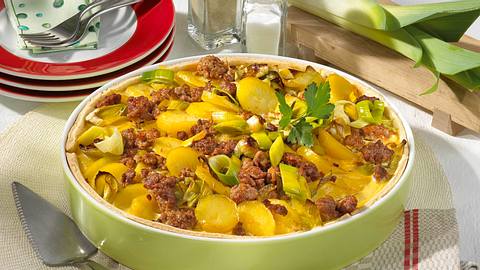Kartoffel-Porree-Hackkuchen Rezept - Foto: House of Food / Bauer Food Experts KG