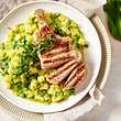 Kartoffel-Risotto  mit Pesto und Kotelett Rezept - Foto: House of Food / Bauer Food Experts KG