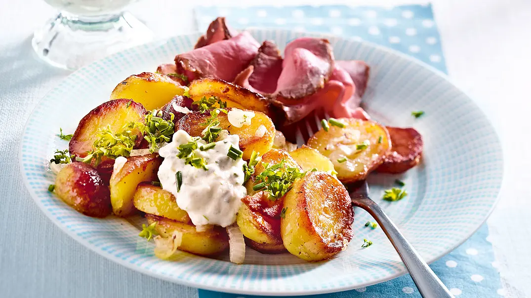 Kartoffel-Roasties „Sonntagsglück“ Rezept - Foto: LECKER @ Bauer Media Group Kartoffel-Roasties „Sonntagsglück“ Rezept - Foto: LECKER @ Bauer Media Group