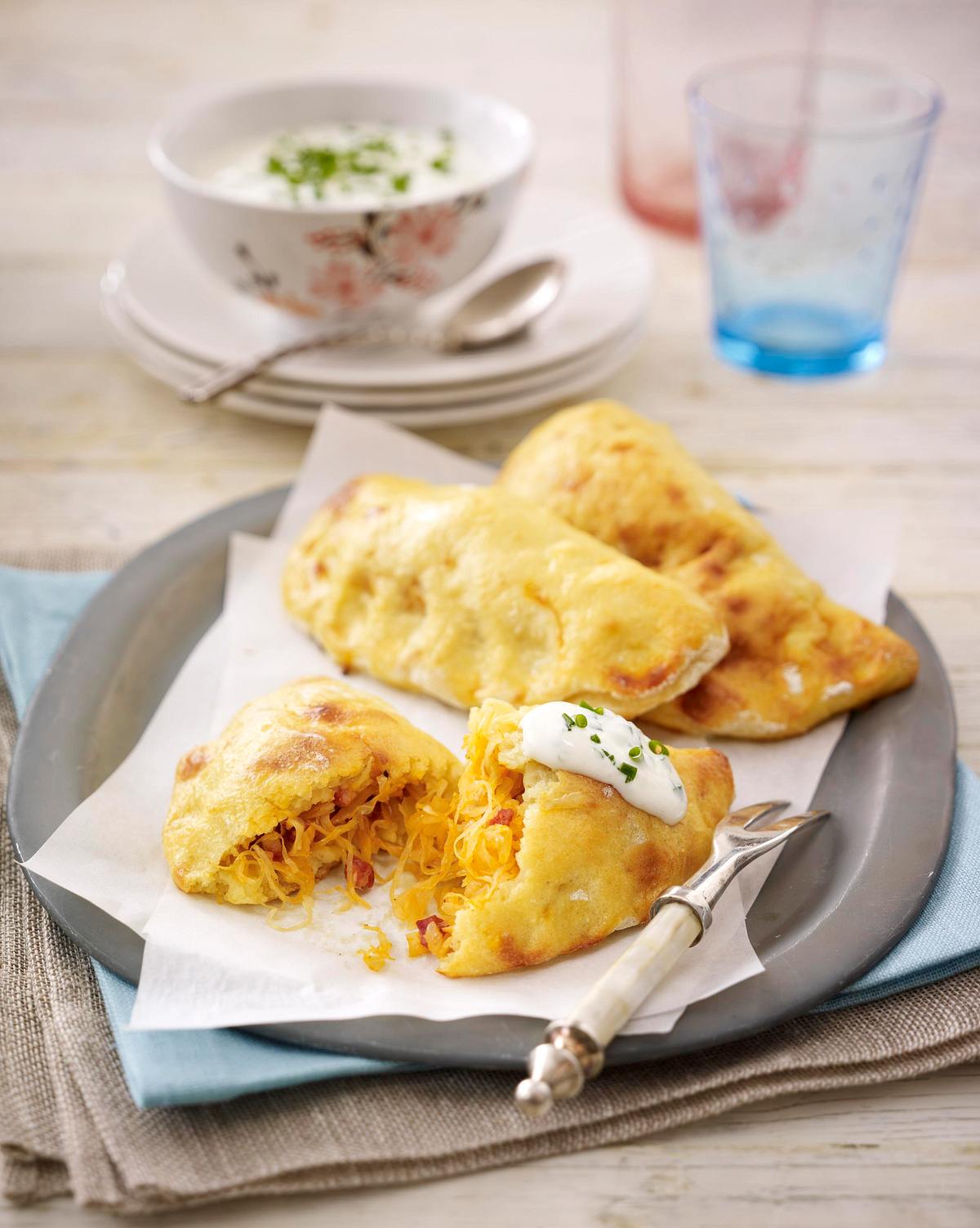 Kartoffel-Sauerkraut-Piroggen Rezept