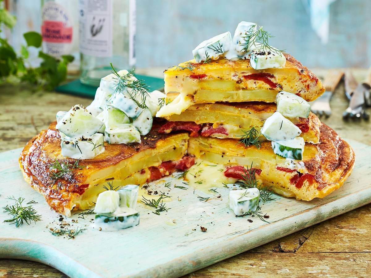 Mittagessen zum Vorbereiten: Kartoffel-Tarte mit Gurkensalat