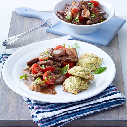 Kartoffelbällchen zu Lammgeschnetzeltem Rezept Kartoffelbällchen zu Lammgeschnetzeltem Rezept