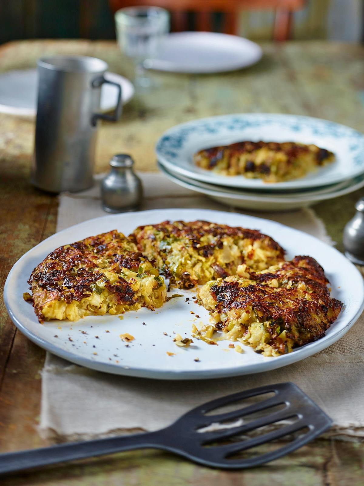 Kartoffelkuchen mit Weißkohl Rezept