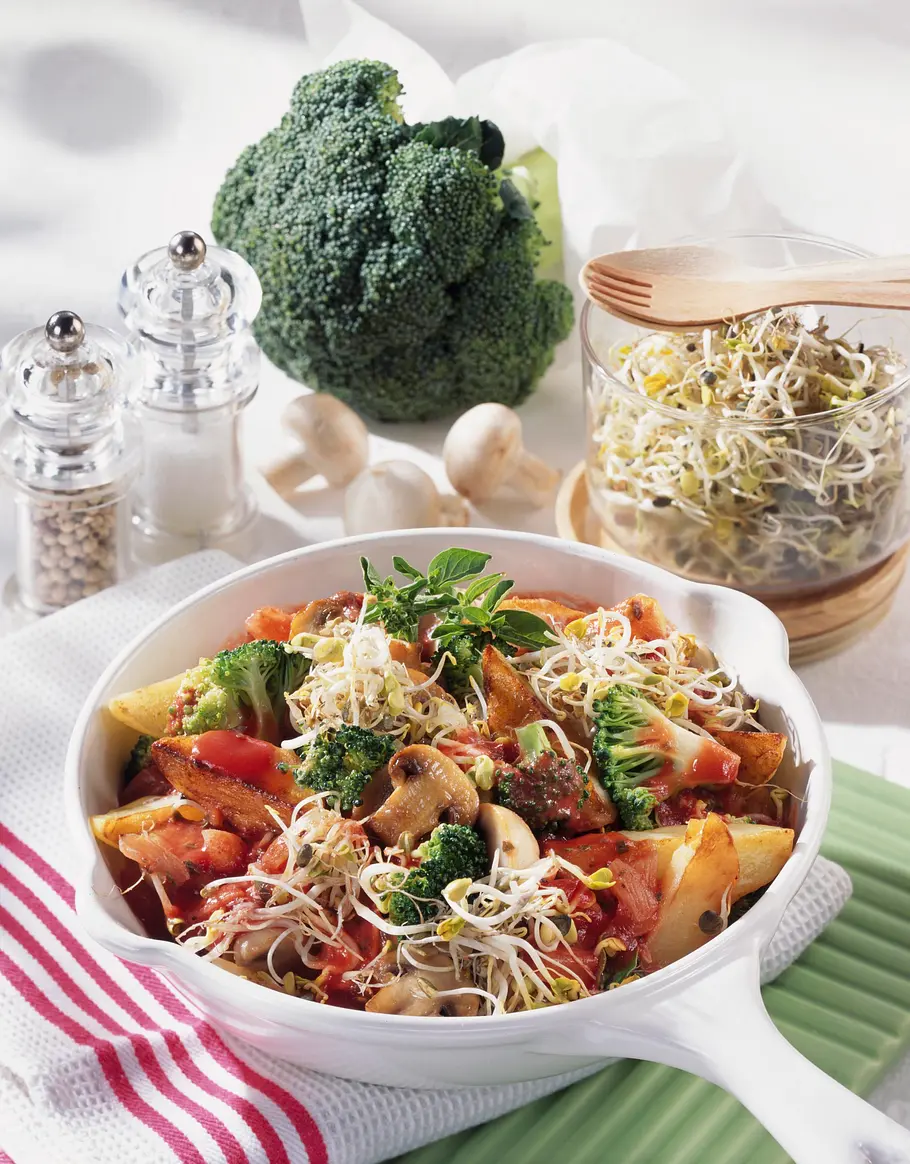 Kartoffelpfanne mit Sprossen-Mix Rezept Kartoffelpfanne mit Sprossen-Mix Rezept