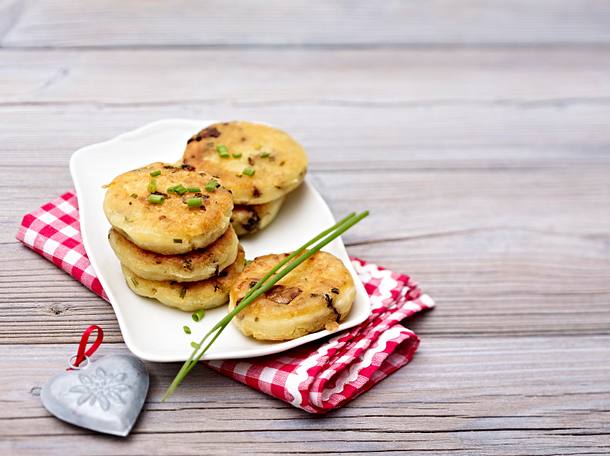 Kartoffelplätzchen mit Steinpilzen Rezept Kartoffelplätzchen mit Steinpilzen Rezept