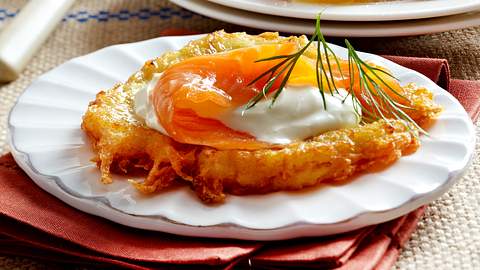 Kartoffelpuffer mit Lachs Rezept - Foto: House of Food / Bauer Food Experts KG