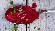 Kartoffelpüree mit Roten Beten und Meerrettich Rezept - Foto: LECKER @ Bauer Media Group