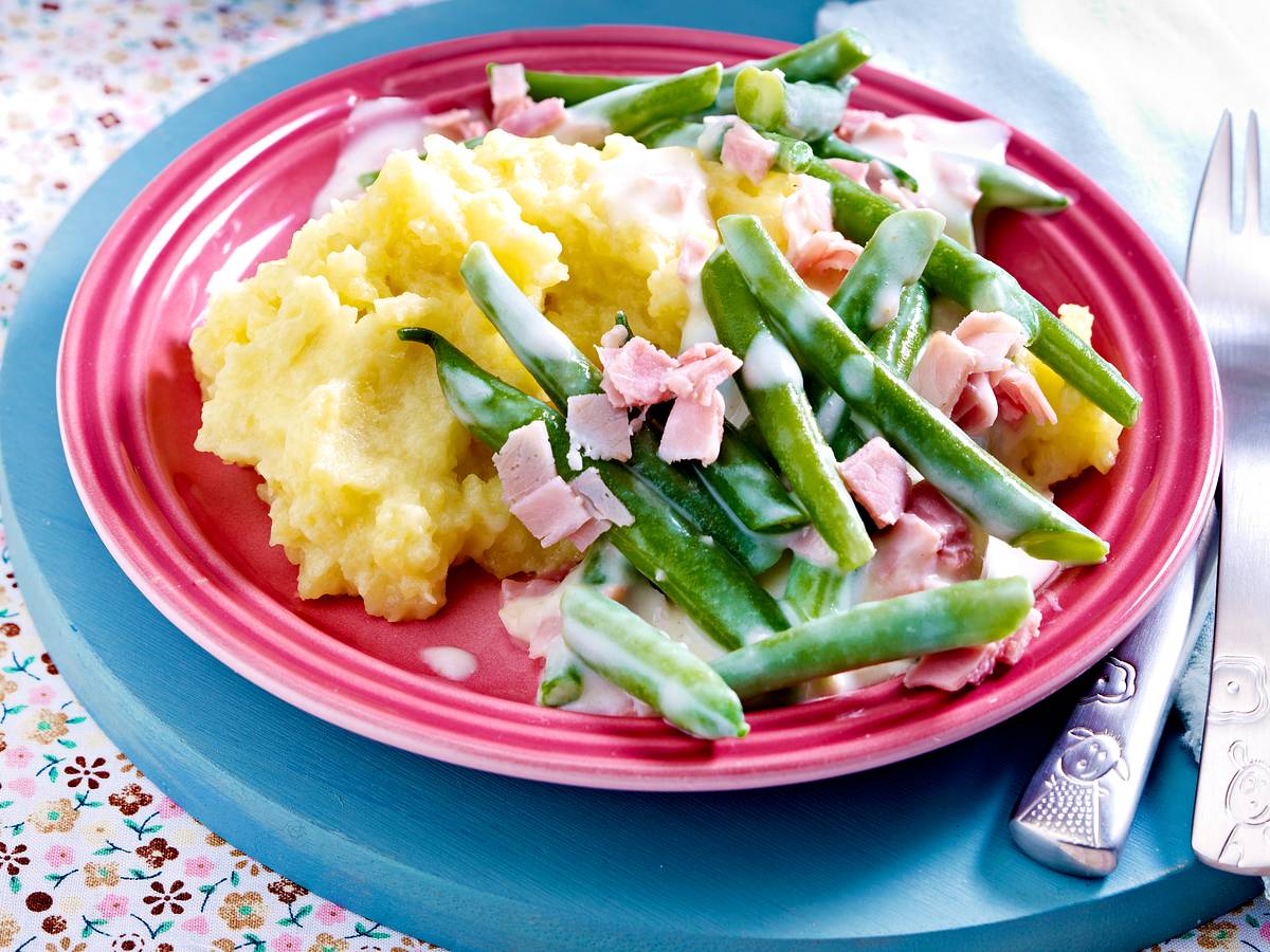 Kartoffelpüree mit Schinken-Bohnen-Soße Rezept