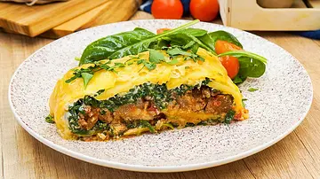 Kartoffelrolle mit Hack - Foto: ShowHeroes für LECKER @ Bauer Media Group Kartoffelrolle mit Hack - Foto: ShowHeroes für LECKER @ Bauer Media Group