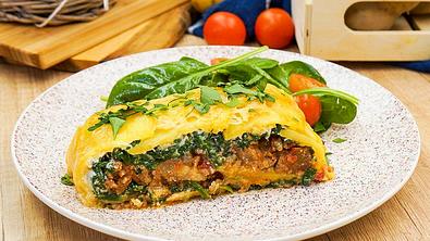Kartoffelrolle mit Hack - Foto: ShowHeroes für LECKER @ Bauer Media Group