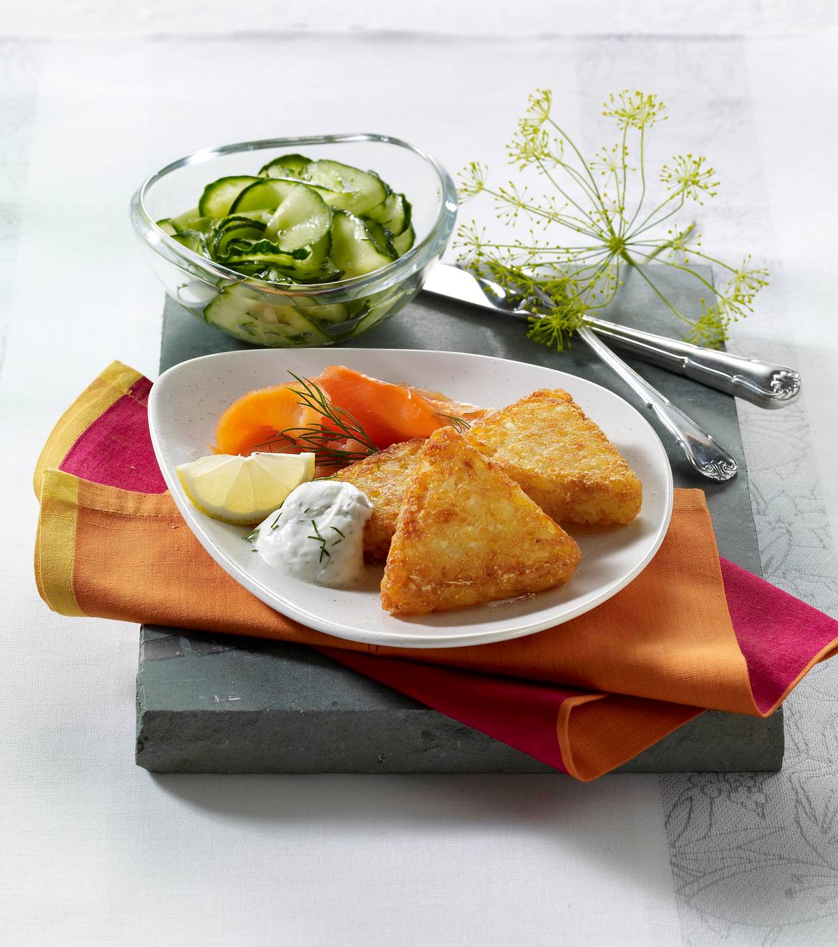 Kartoffelrösti mit Lachs und Kräuterquark Rezept